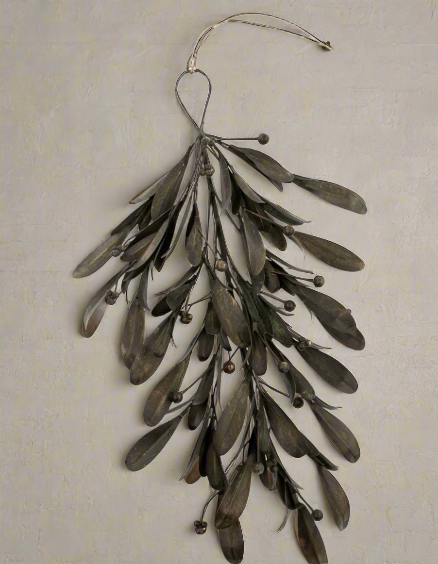 Mistletoe Swag Large