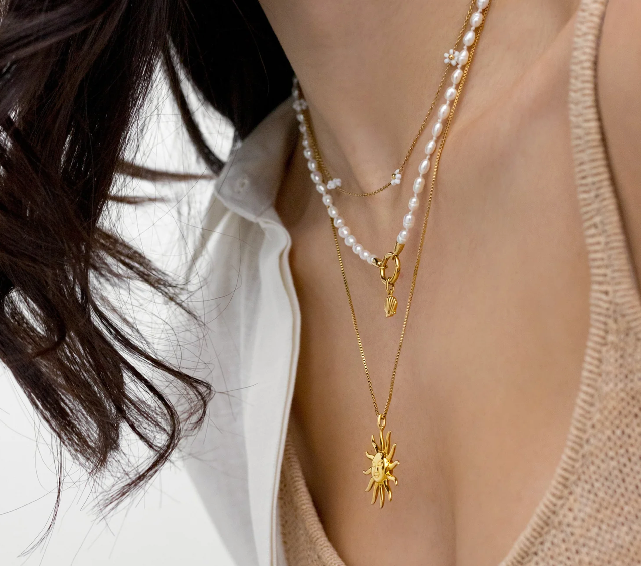 SB Josey Necklace White + Black