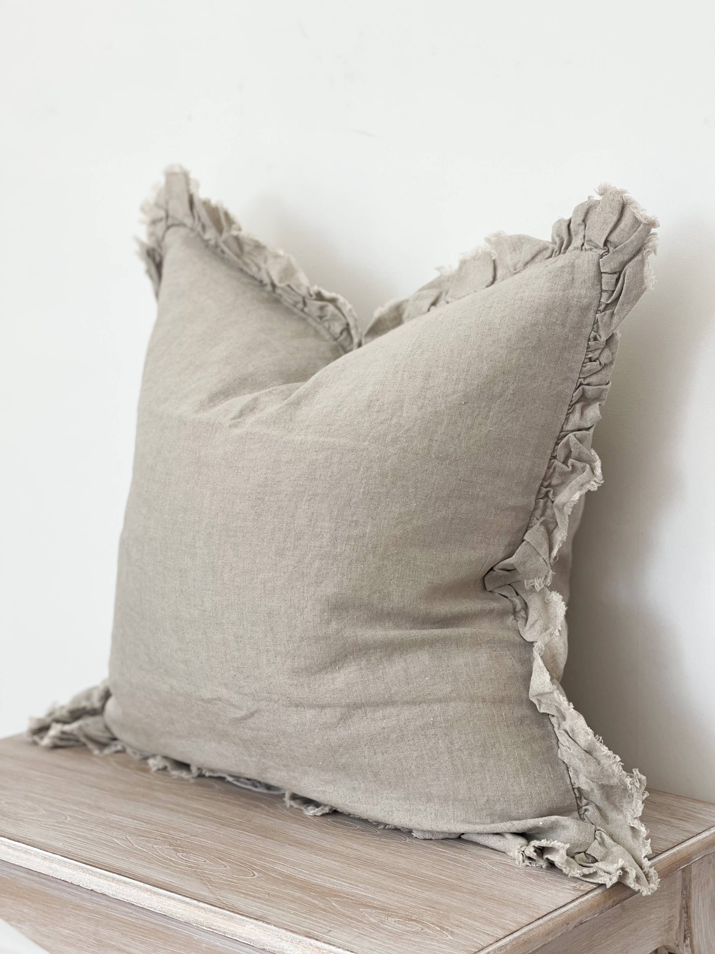Hallie Ruffled Linen