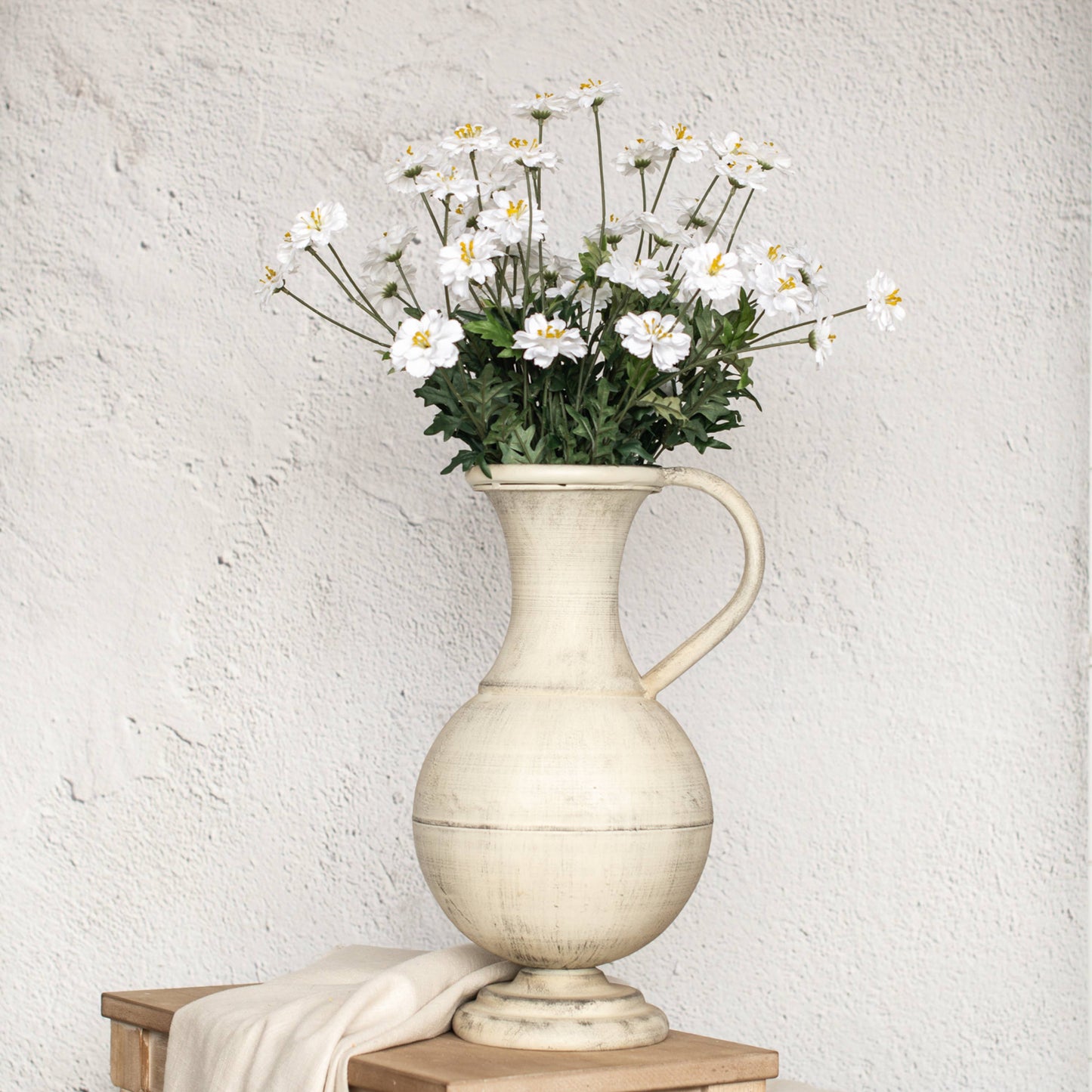 WHITE COREOPSIS SPRAY