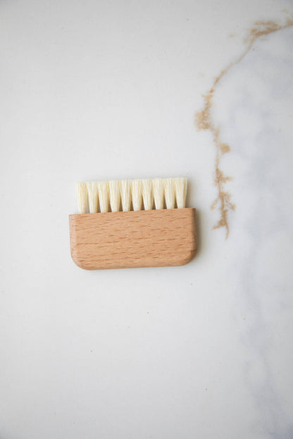 Kitchen & Garden Brush