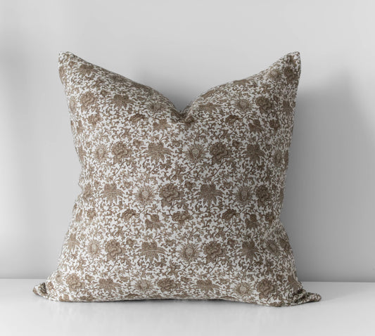 Isadora Pillow