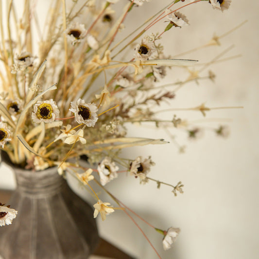 22" CREAM MINI DAISY & WILD GRASS BUSH