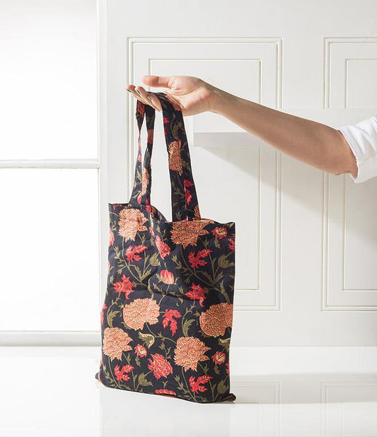 Simple tote