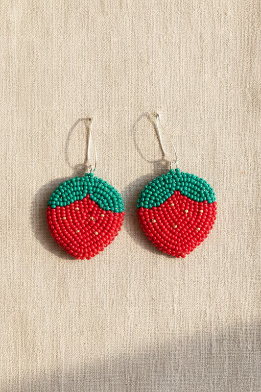 Strawberry Beaded Earrings, Creehearts Designs