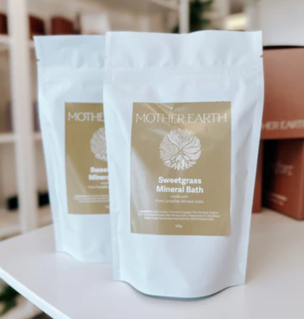 Mother Earth Sweetgrass Mineral Bath