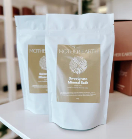 Mother Earth Sweetgrass Mineral Bath