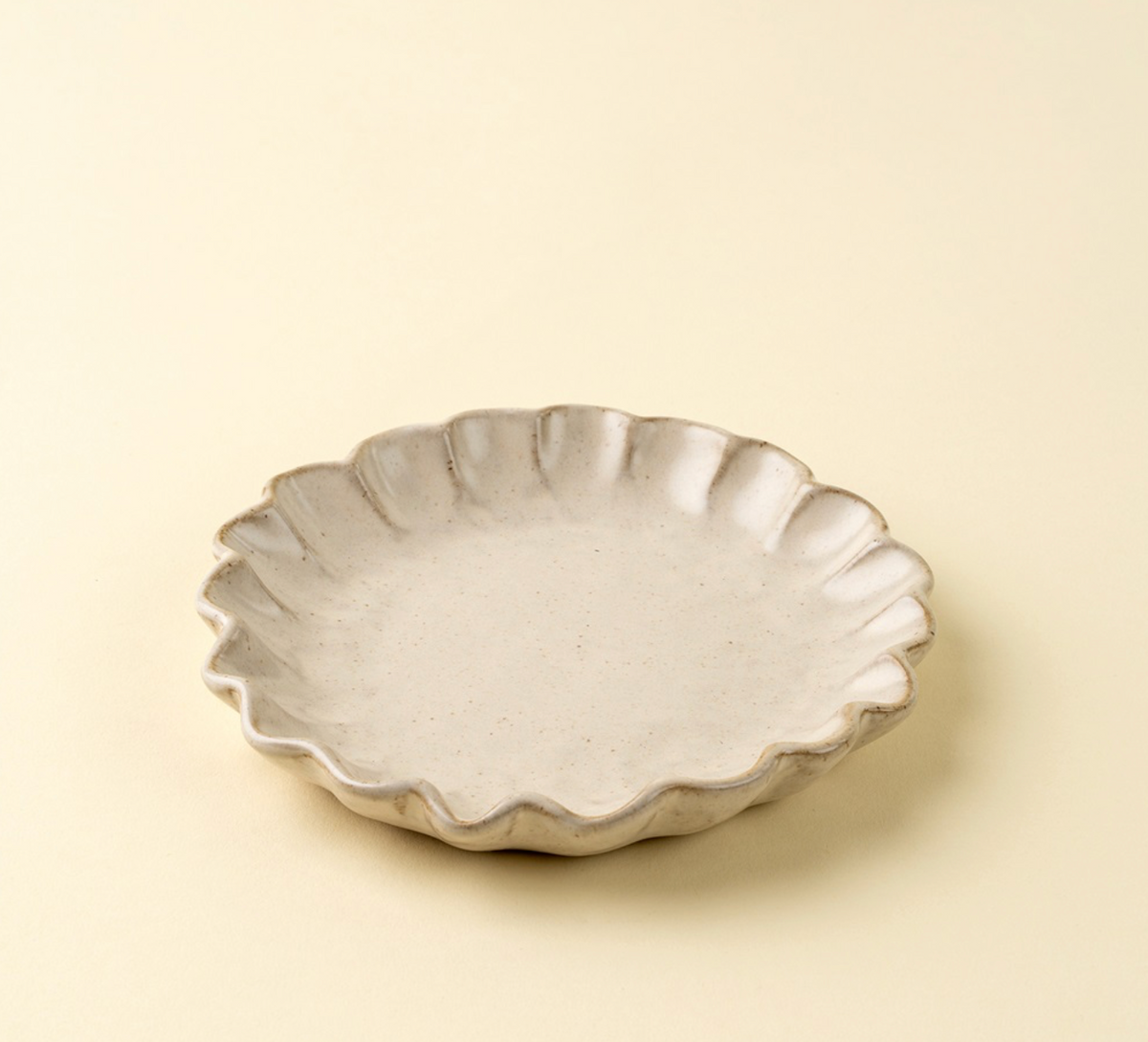 The Petal Dish Medium