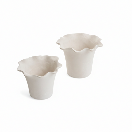 Paper Mache Wavy edge planter