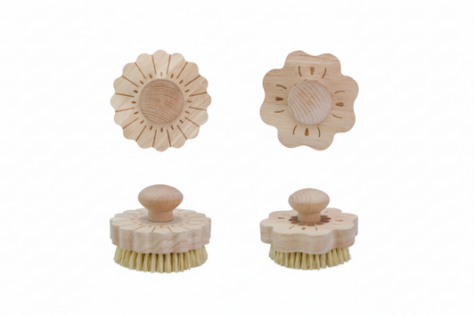 Beech Wood & Sisal Flower Shaped Brush