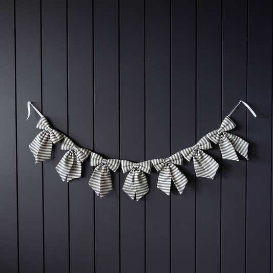 Striped Charcoal Bow Garland