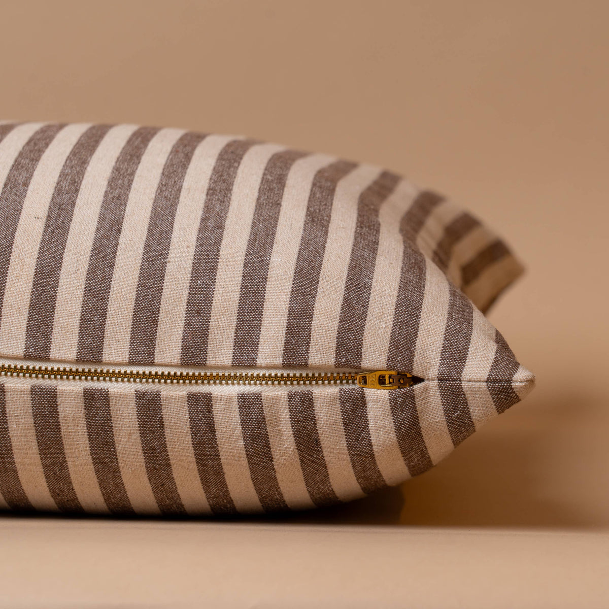 HUDSON Pillow