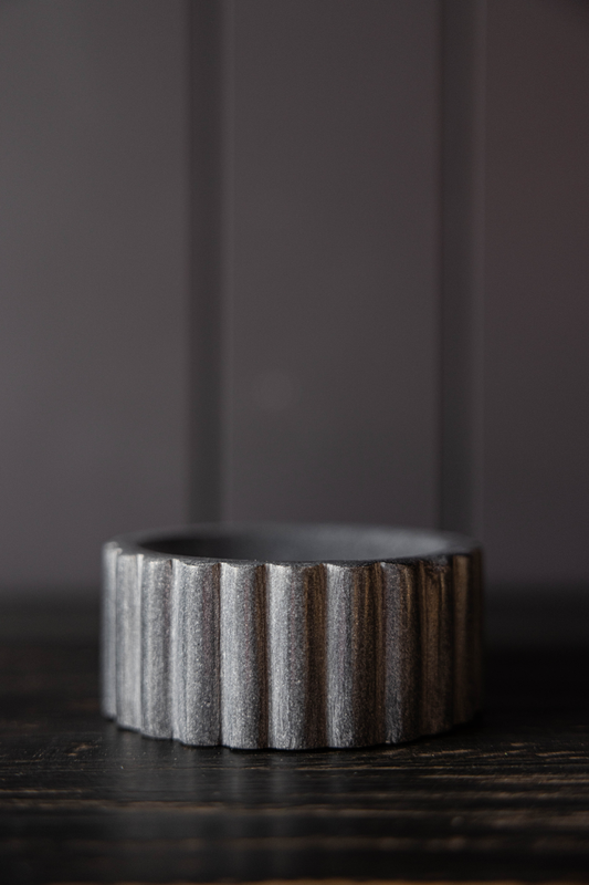 Mara Soap Dish Black Marble
