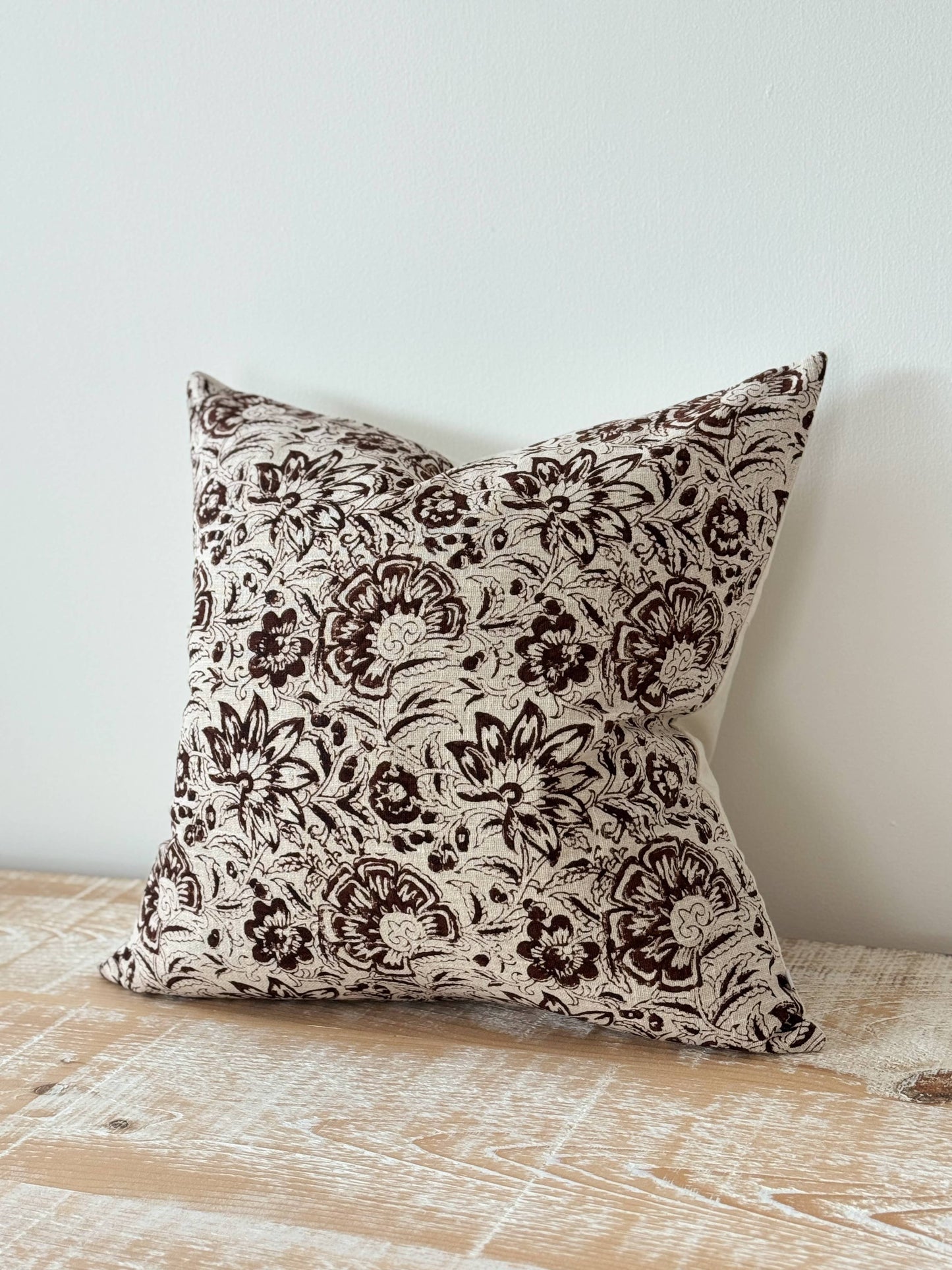 Ivy Dark Brown Print