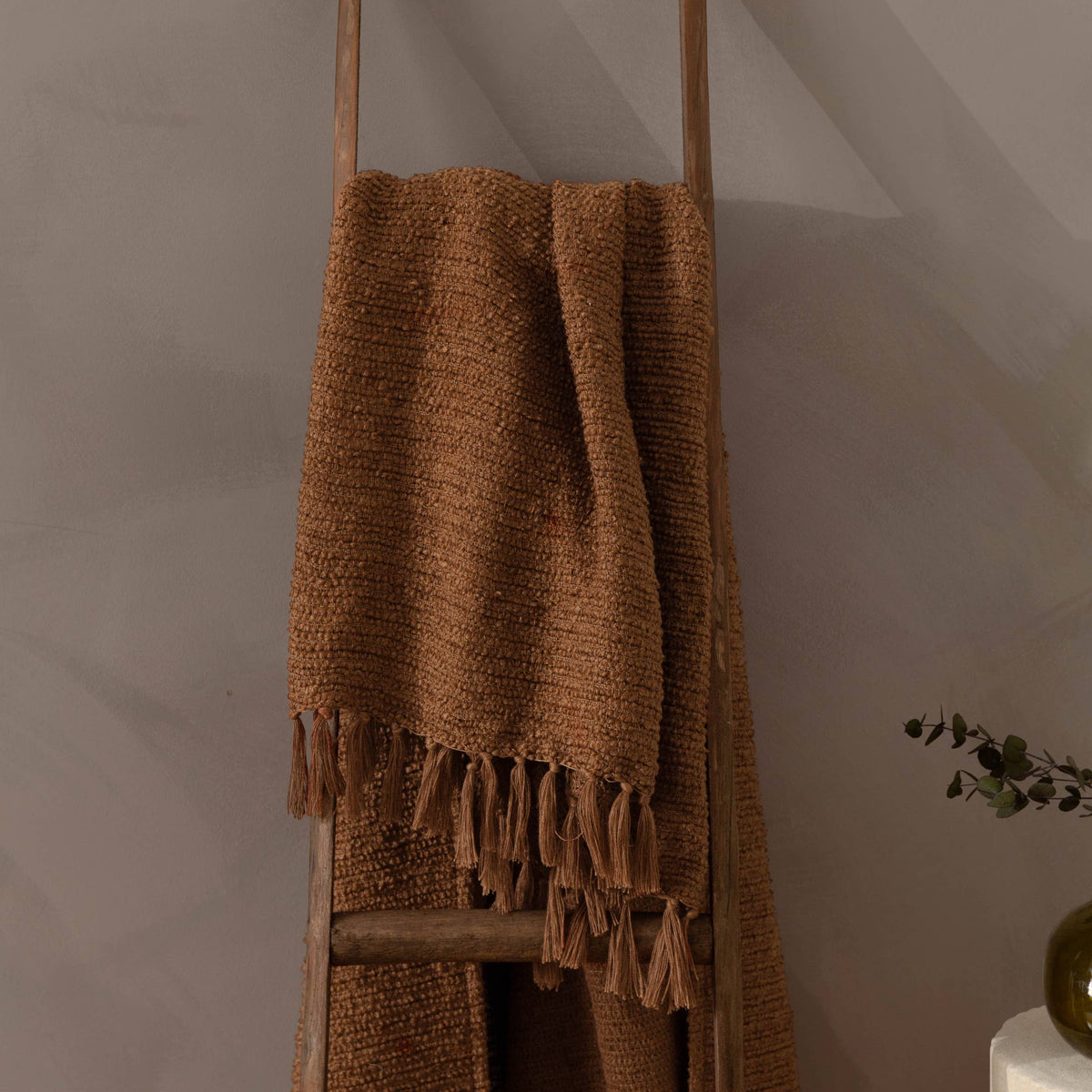 Briar Boucle Throw